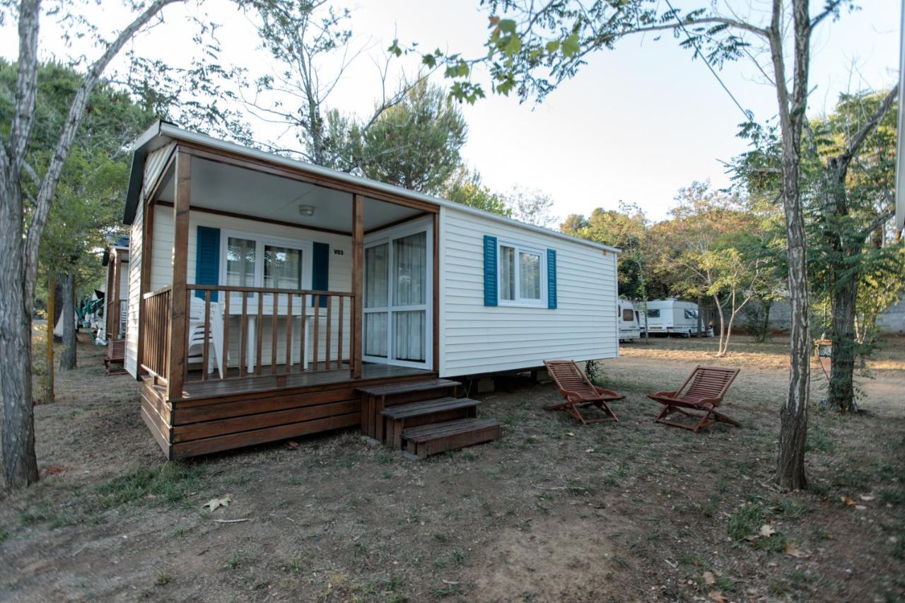 Camping 3 Estrellas Costa Brava Vall-Llobrega Rom bilde